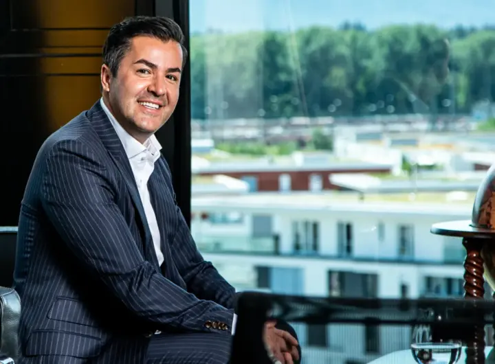 Blog cover serhan interview  Ili Digital